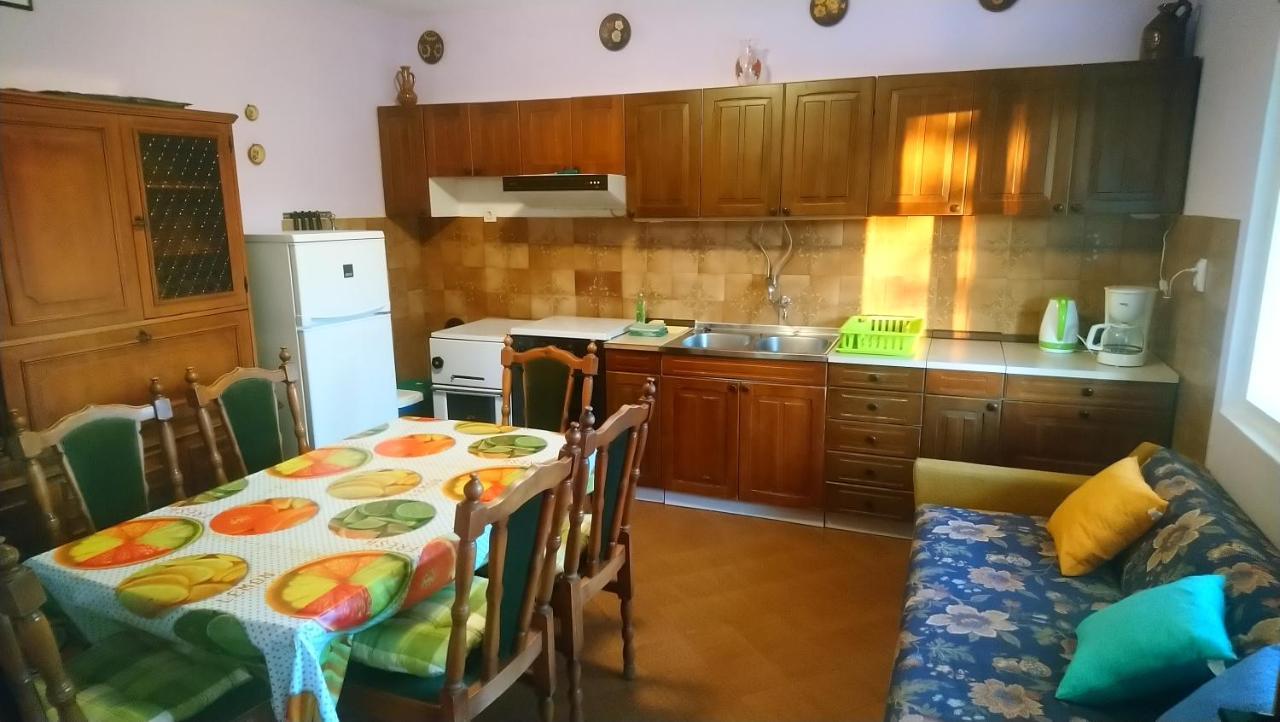 Apartment Vidas Kampor 外观 照片